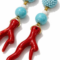 Orecchini corallo rosso e turchese- Orecchini pendenti stile mediterraneo- Gioiello estivo acciaio dorato antiallergico- idea regalo donna