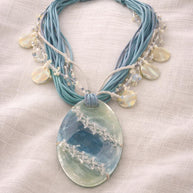 Collana lunga completamente naturale in madreperla azzurra | Gioiello boho stile Mediterraneo | Idea regalo donna