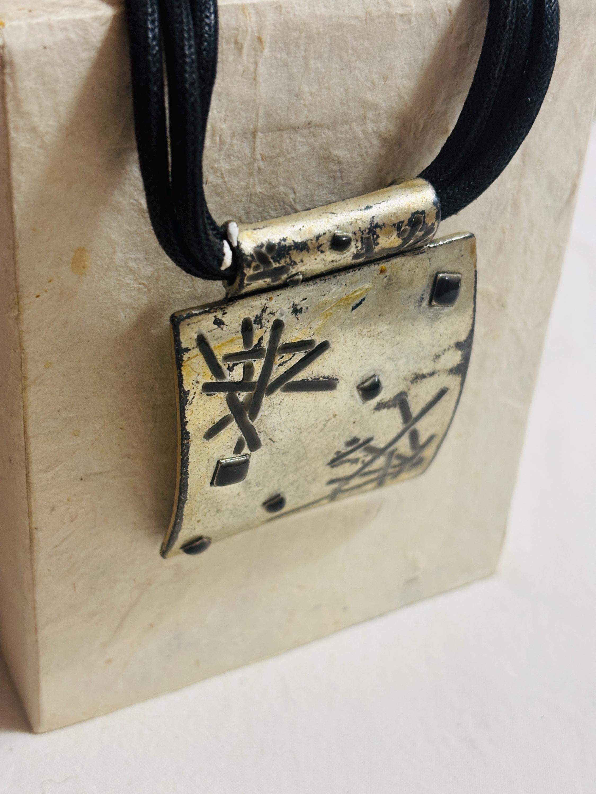 Collana industriale donna nera con maxi ciondolo quadrato argento | Gioiello rock statement urban regolabile