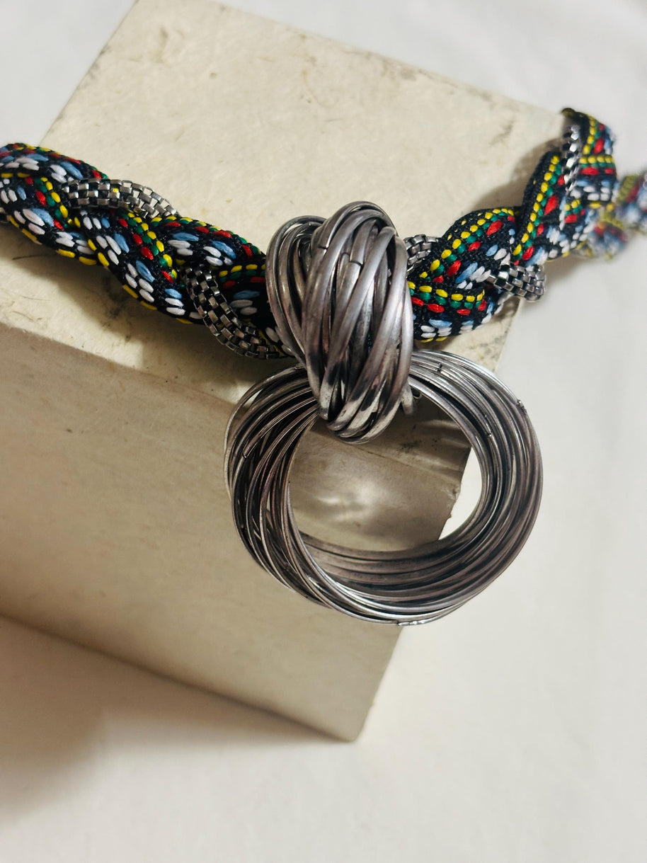 Collana etnica statement con ciondolo maxi argento | Collana tribale multicolor girocollo donna estate mare Boho