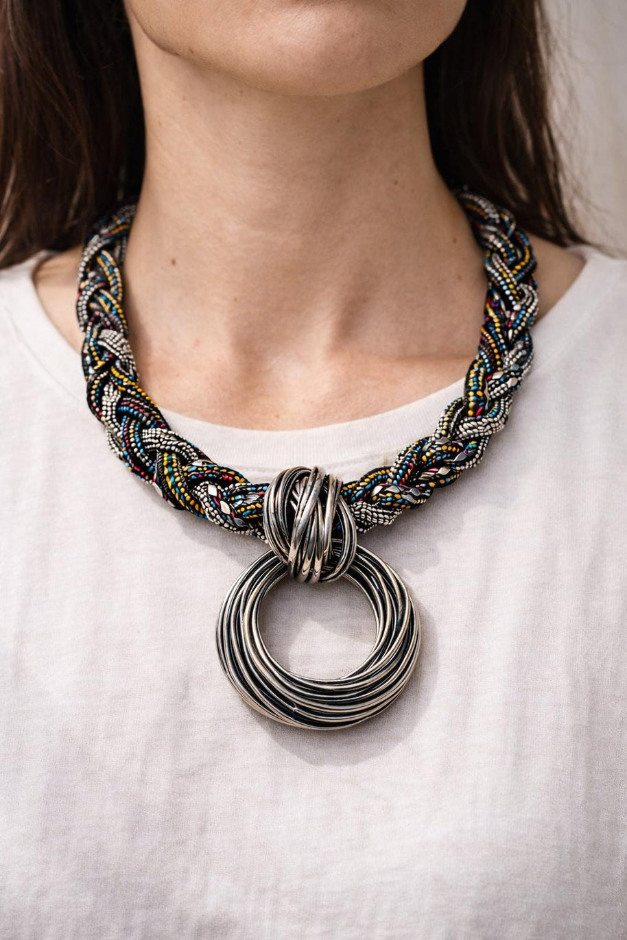 Collana etnica statement con ciondolo maxi argento | Collana tribale multicolor girocollo donna estate mare Boho