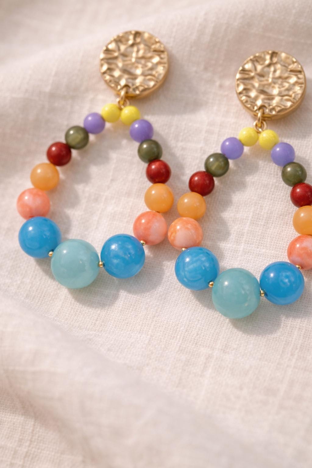 Orecchini pendenti perline colorate | Cerchi estivi multicolor | Gioiello mare acciaio antiallergico, idea regalo donna