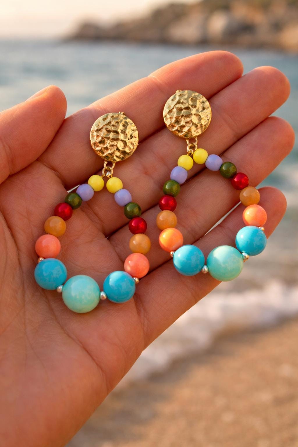 Orecchini pendenti perline colorate | Cerchi estivi multicolor | Gioiello mare acciaio antiallergico, idea regalo donna