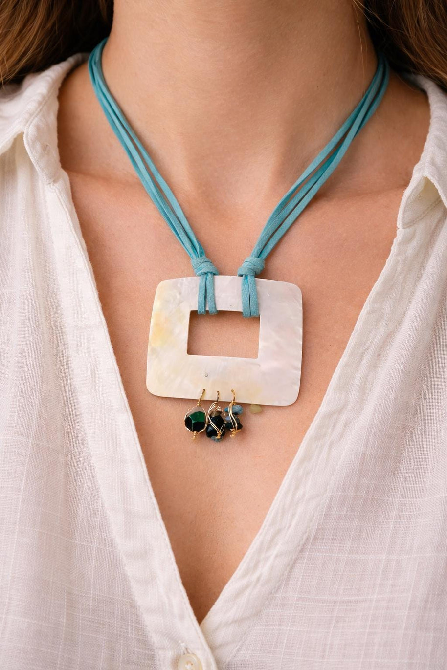 Collana lunga madreperla e pietre turchesi | Collana boho estiva donna stile Mediterraneo boho | Idea regalo donna