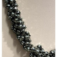 Collana girocollo cristalli grigio antracite | Collana elegante donna luminosa | Gioiello chic moderno