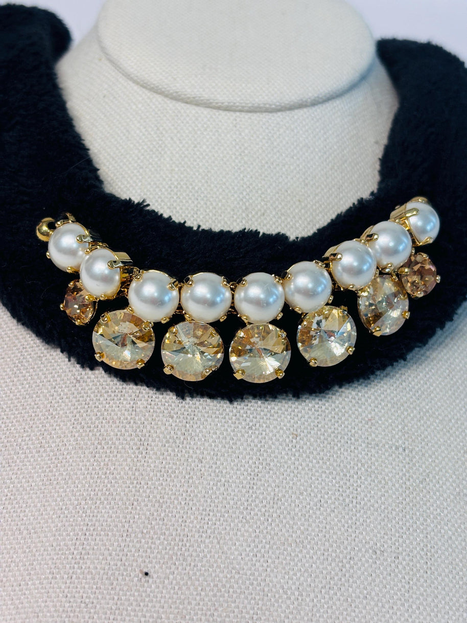 Collana girocollo in velluto nero con perle e cristalli champagne | Choker elegante donna | Collana glamour da sera | Idea regalo donna