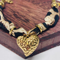 Bracciale animalier con cuore dorato | Bracciale leopardato in tessuto con charm cuore | Gioiello elegante donna in acciaio antiallergico