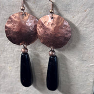 Orecchini rame pendente nero | Orecchini rame martellato | Orecchini lunghi rame fatti a mano | Idea regalo donna