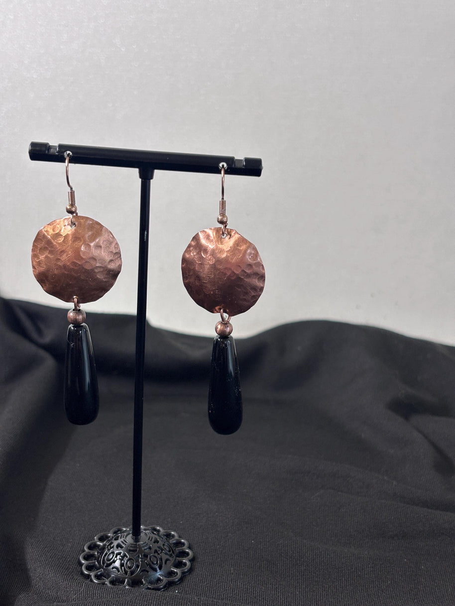 Orecchini rame pendente nero | Orecchini rame martellato | Orecchini lunghi rame fatti a mano | Idea regalo donna