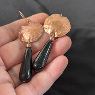 Orecchini rame pendente nero | Orecchini rame martellato | Orecchini lunghi rame fatti a mano | Idea regalo donna