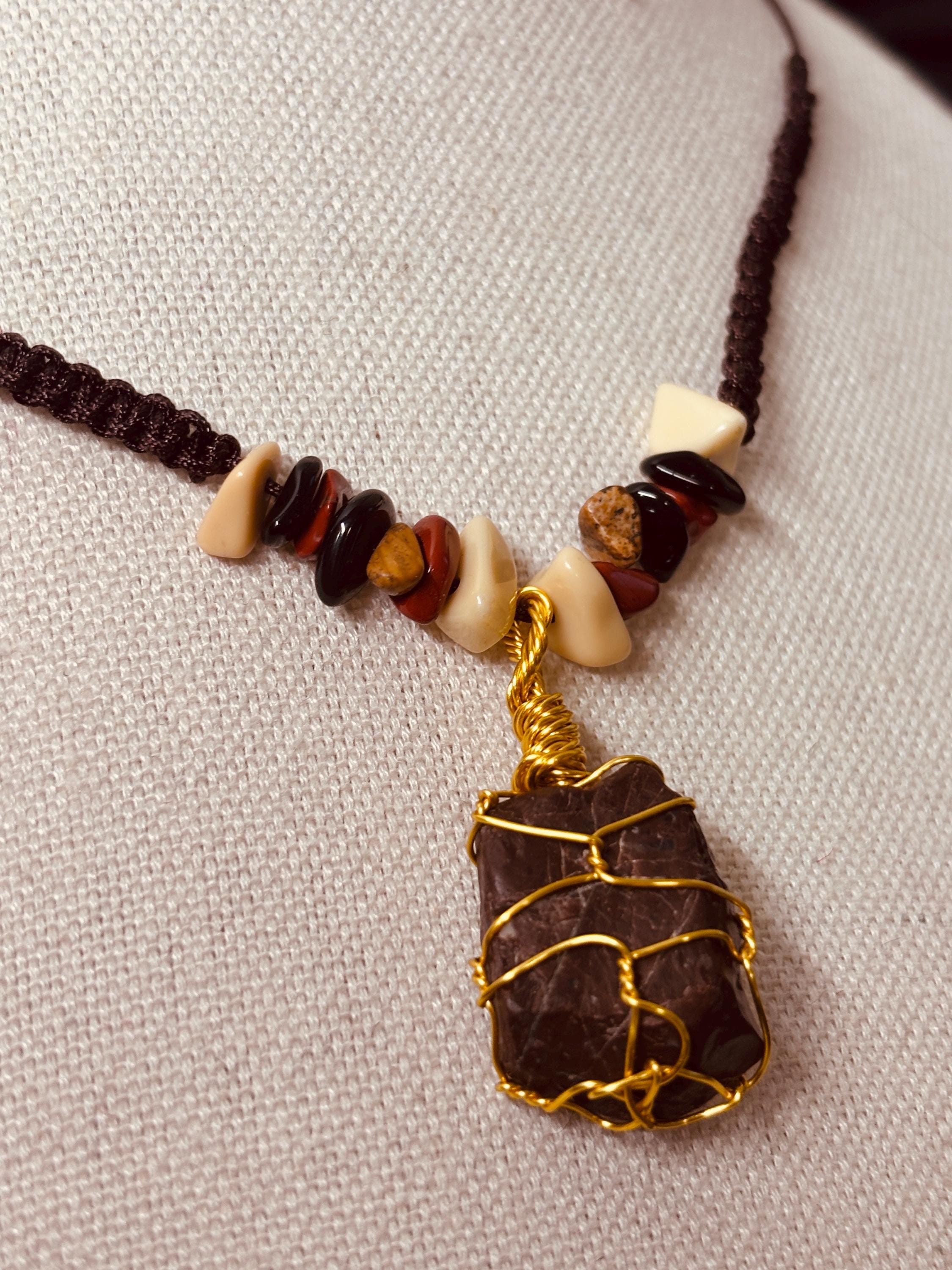 Collana uomo pietra naturale macramè | Ciondolo pietra grezza | Collana regolabile con pietre naturali | Stile boho uomo