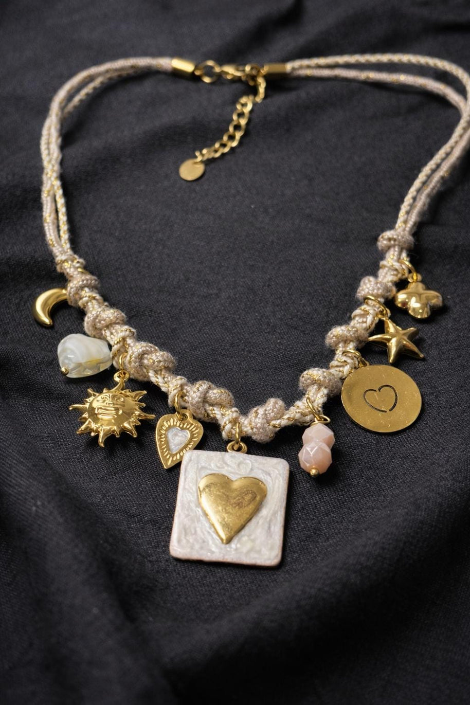 Black gold charm necklace heart | Collana charms panna e oro | Collana ciondoli sole stella luna | Charm necklace ivory gold