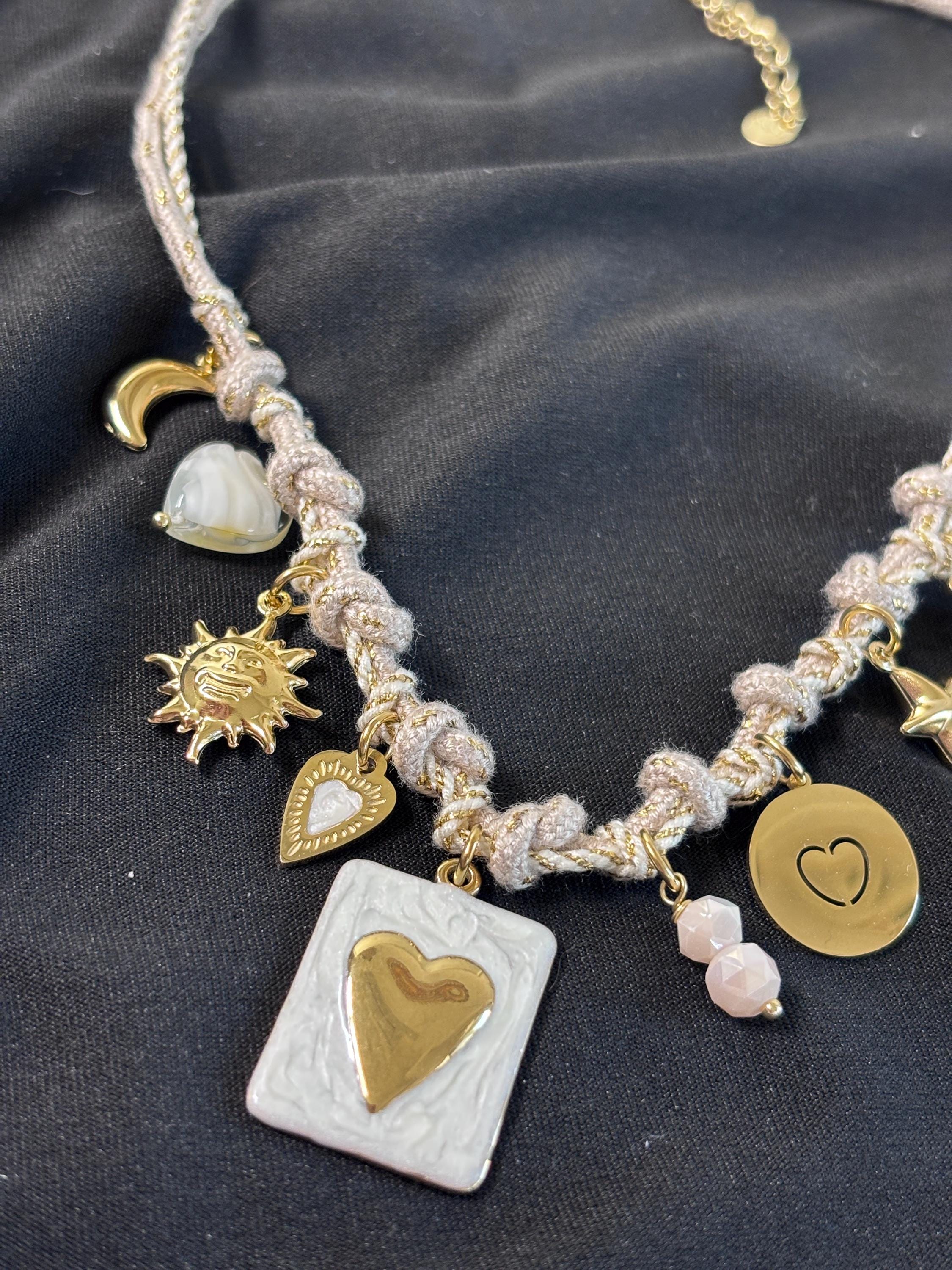 Black gold charm necklace heart | Collana charms panna e oro | Collana ciondoli sole stella luna | Charm necklace ivory gold