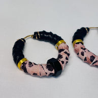 Orecchini a cerchio rock con bullone nero e stampa leopardata | Hoop earrings stile industrial | Orecchini acciaio antiallergico donna