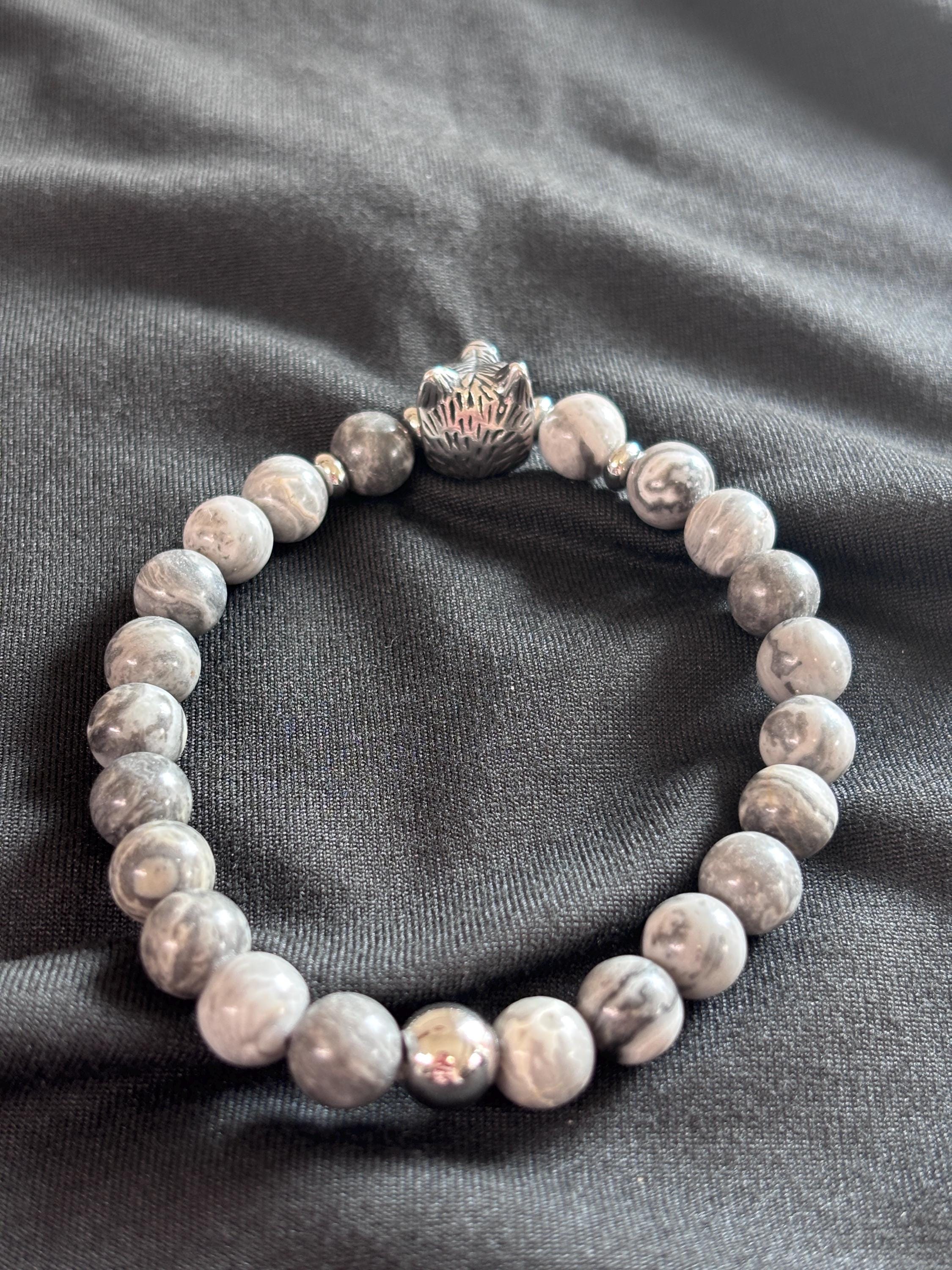 Bracciale uomo Agata grigia con lupo in acciaio | Bracciale elastico pietre naturali | Wolf bracelet uomo | Regalo uomo