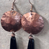 Orecchini rame pendente nero | Orecchini rame martellato | Orecchini lunghi rame fatti a mano | Idea regalo donna