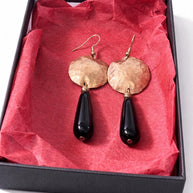 Orecchini rame pendente nero | Orecchini rame martellato | Orecchini lunghi rame fatti a mano | Idea regalo donna