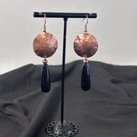 Orecchini rame pendente nero | Orecchini rame martellato | Orecchini lunghi rame fatti a mano | Idea regalo donna