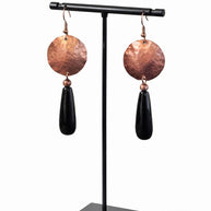 Orecchini rame pendente nero | Orecchini rame martellato | Orecchini lunghi rame fatti a mano | Idea regalo donna