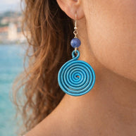 Orecchini spirale in alluminio con pietra naturale | Spiral earrings with natural stone | Orecchini boho leggeri antiallergici | 10 colori