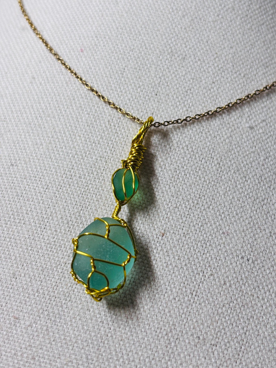 Green Sea Glass Necklace | Wire Wrapped Beach Glass Pendant | Ocean Inspired Jewelry | Ocean Lover Gift | Minimal Gold Necklace