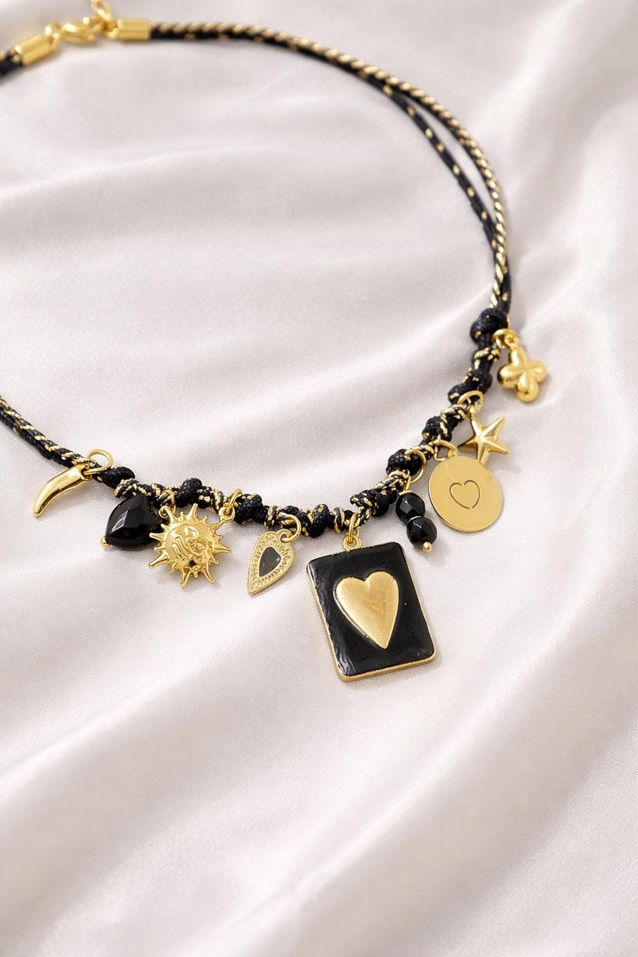 Black gold charm necklace heart | Collana charms nera e oro | Collana ciondoli sole stella corno | Charm necklace black gold