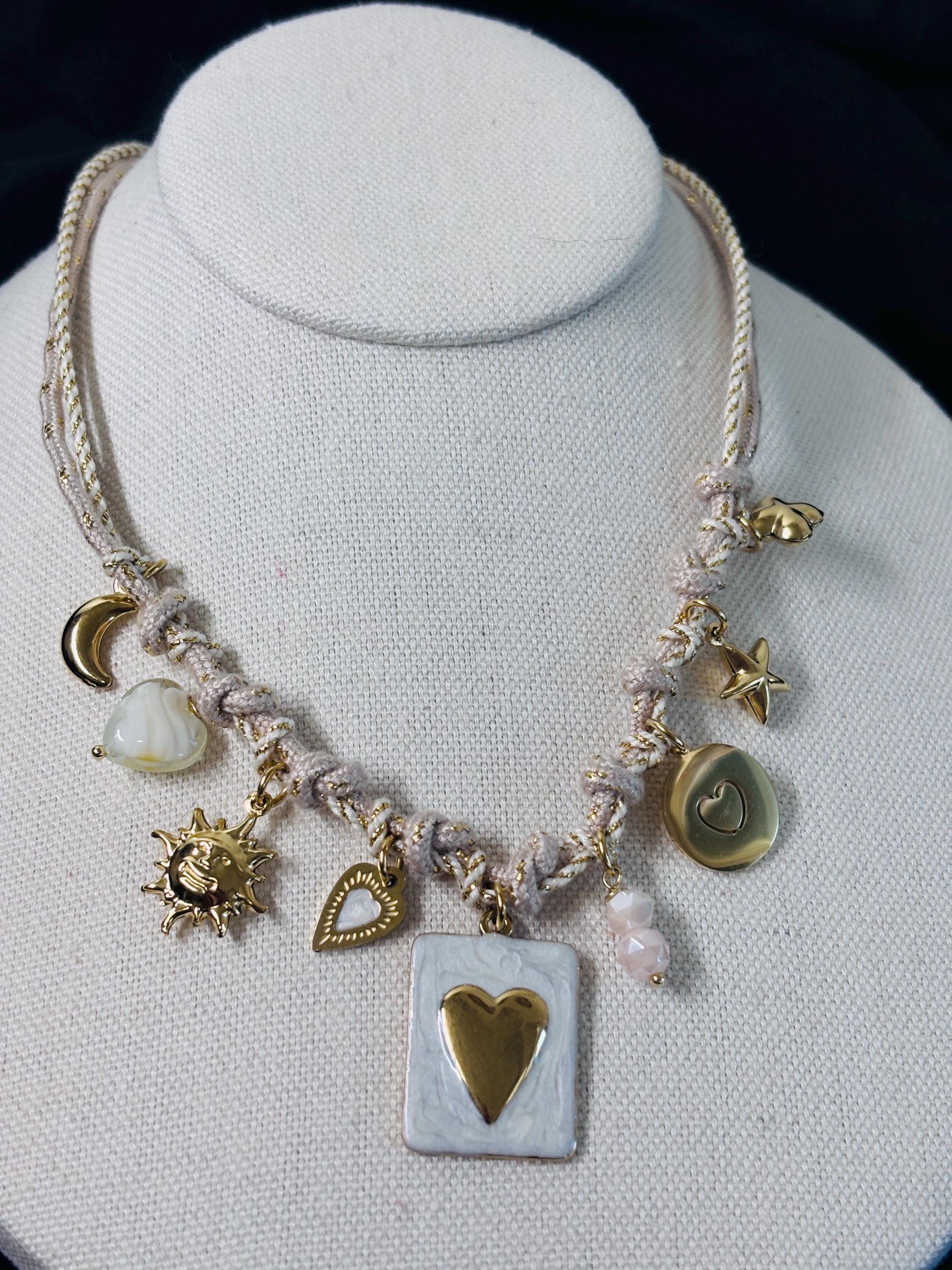 Black gold charm necklace heart | Collana charms panna e oro | Collana ciondoli sole stella luna | Charm necklace ivory gold