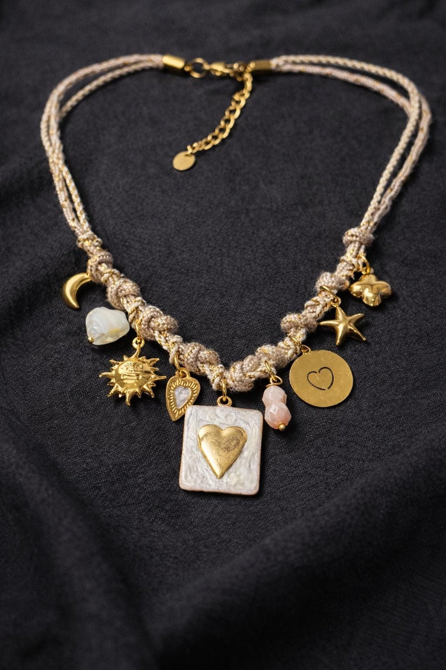 Black gold charm necklace heart | Collana charms panna e oro | Collana ciondoli sole stella luna | Charm necklace ivory gold